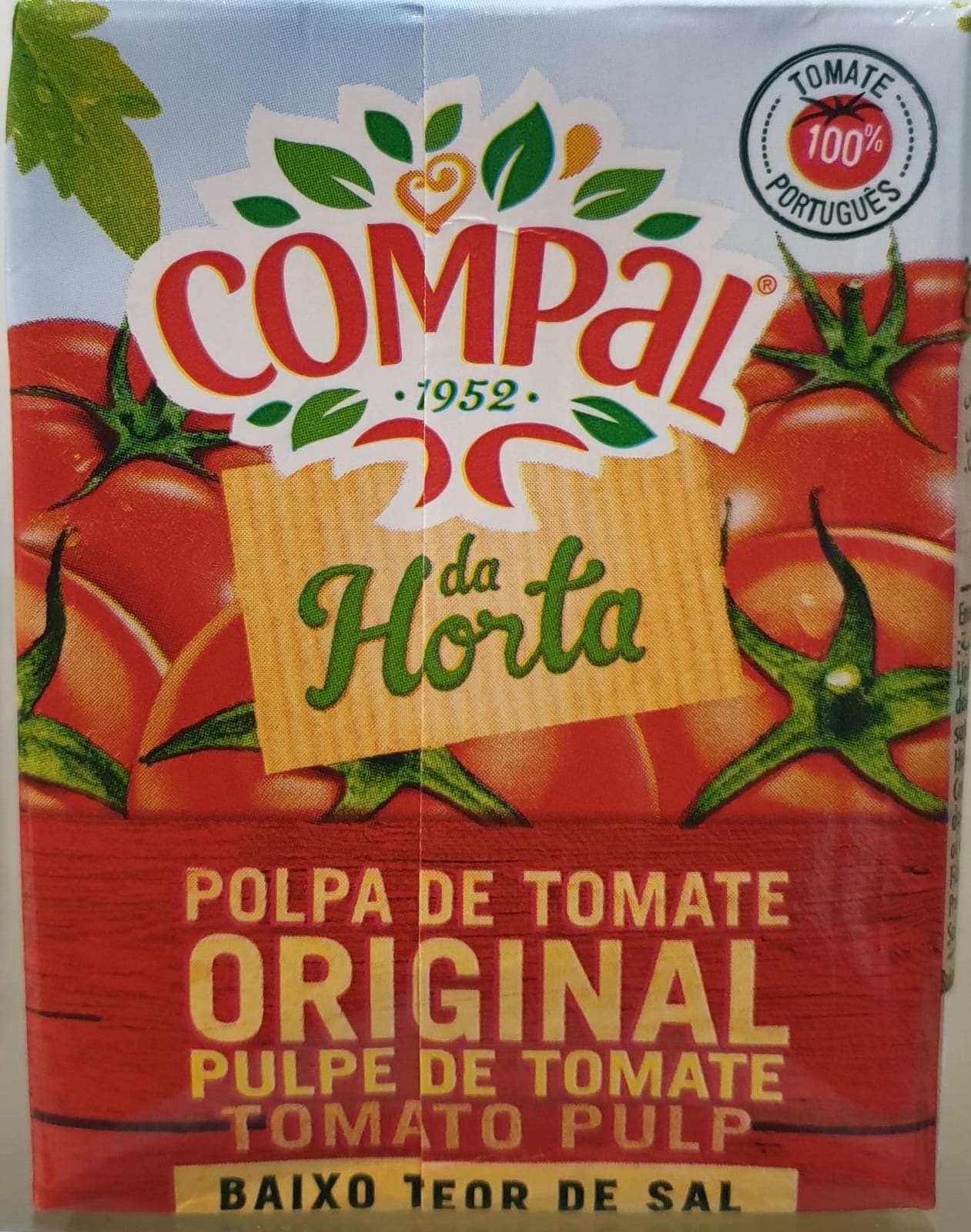 Polpa de tomate Compal